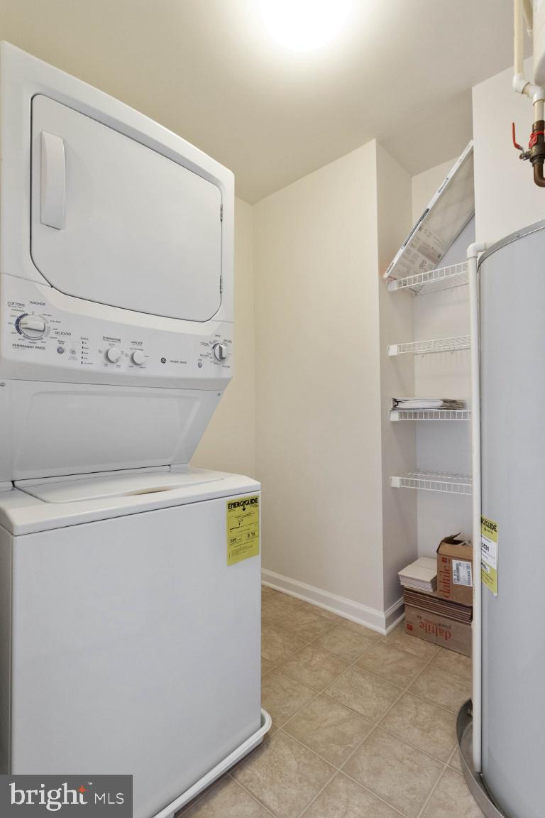 POTOMAC CLUB - Residential Lease