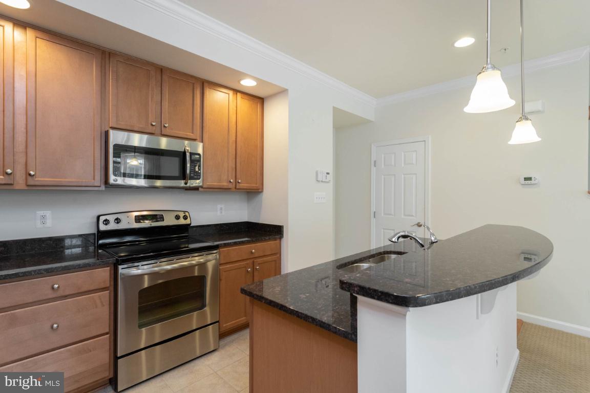 POTOMAC CLUB - Residential Lease