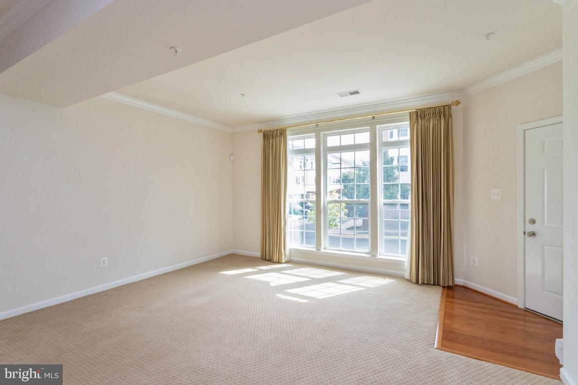 POTOMAC CLUB - Residential Lease