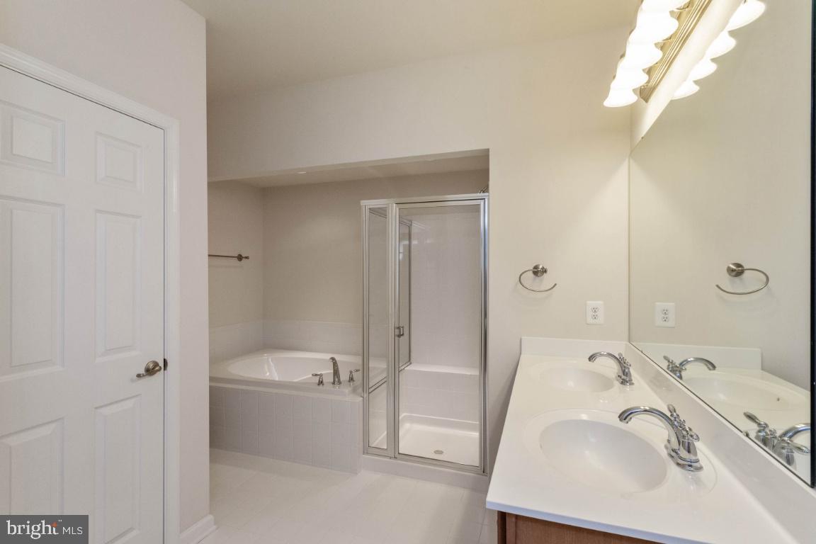 POTOMAC CLUB - Residential Lease