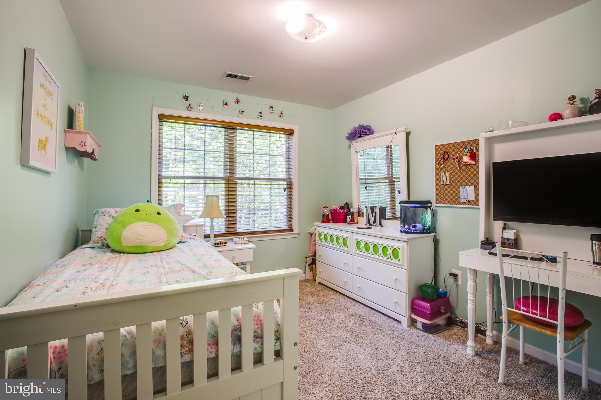 PRESIDENTIAL LAKES - Residential