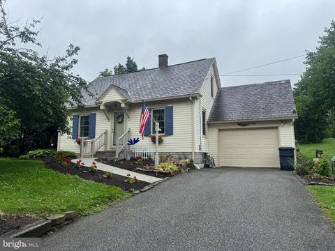 18 BENEDICT ROAD LANCASTER PA 17603