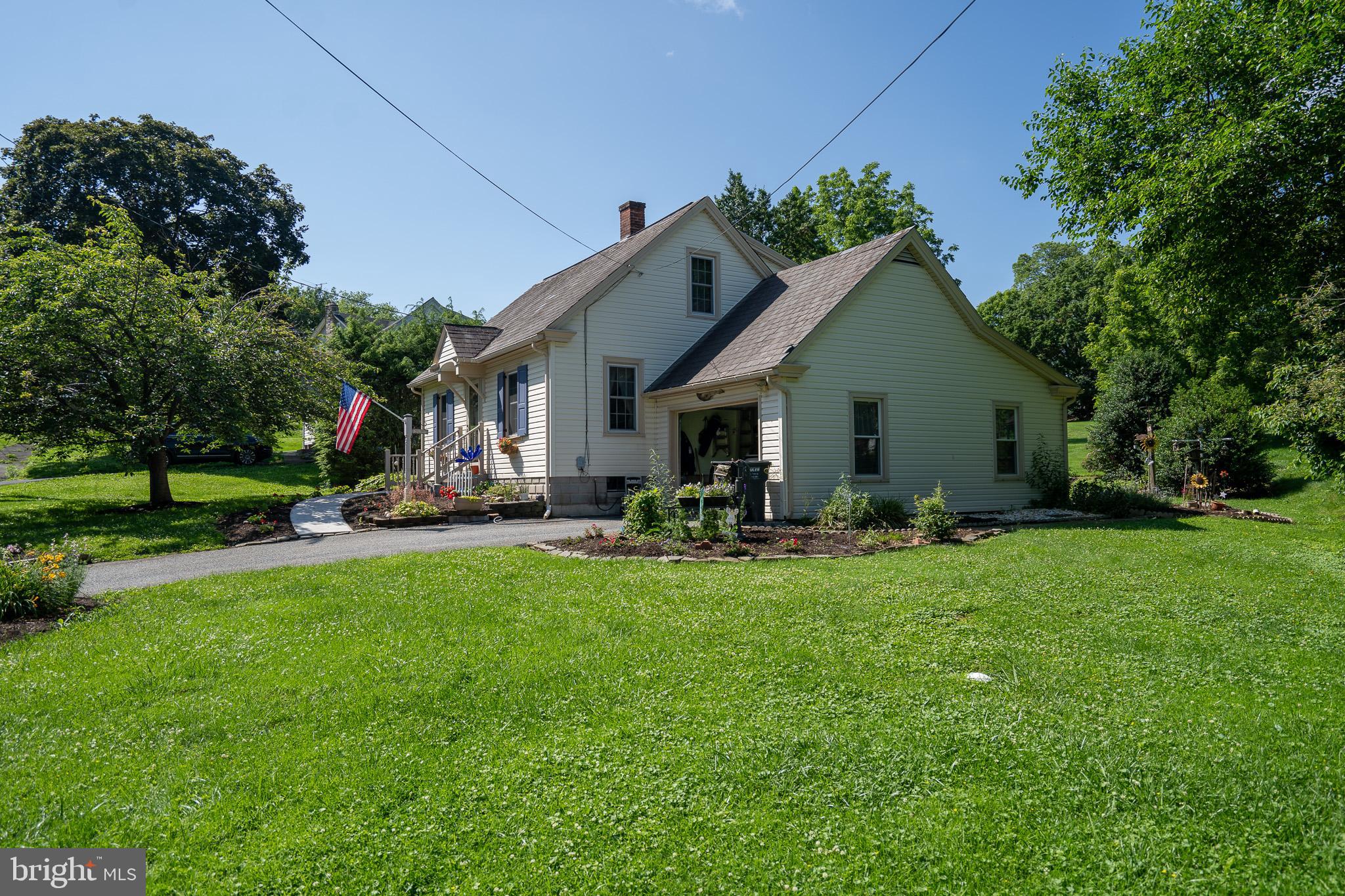 18 BENEDICT ROAD