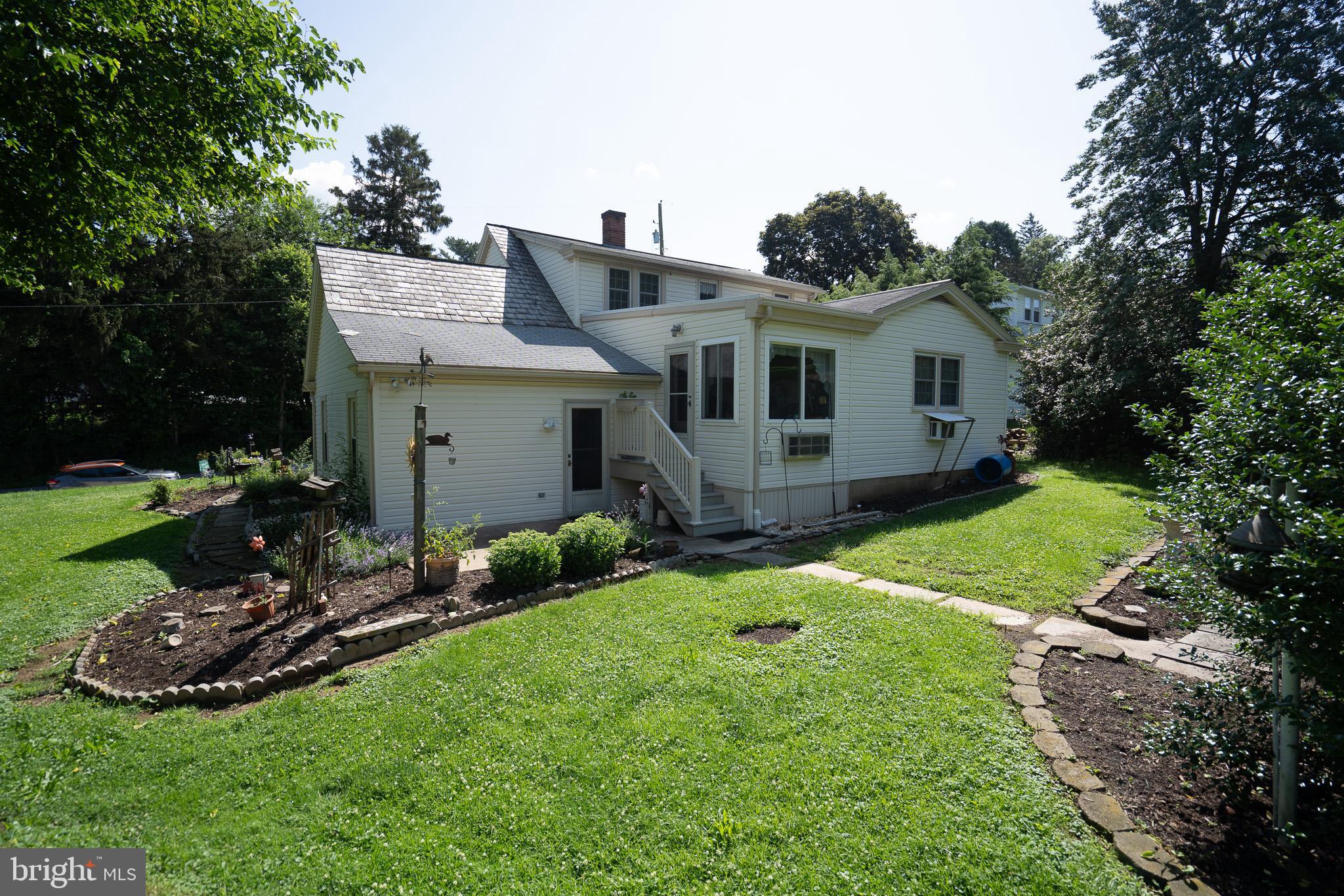 18 BENEDICT ROAD