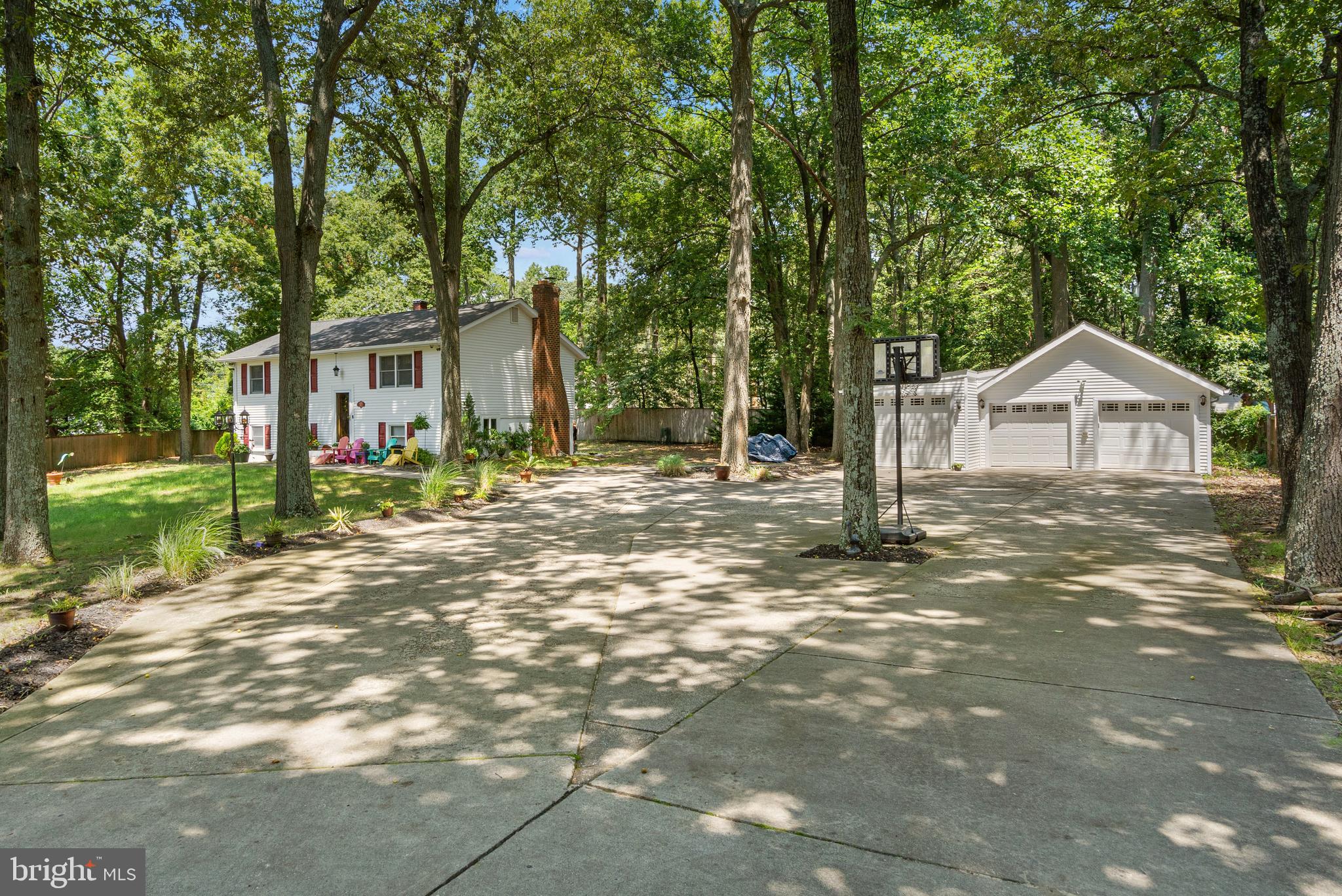 LONG POINT ON THE MAGOTHY - Residential