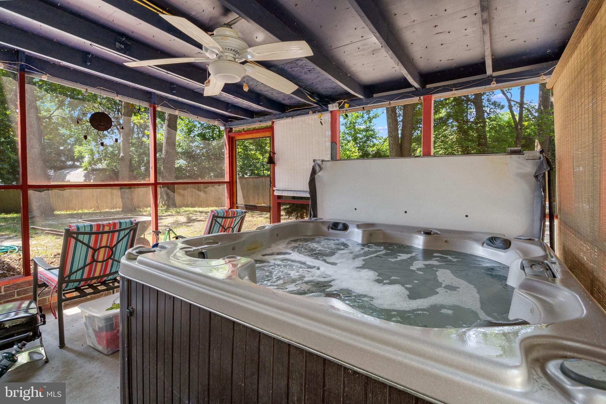 LONG POINT ON THE MAGOTHY - Residential