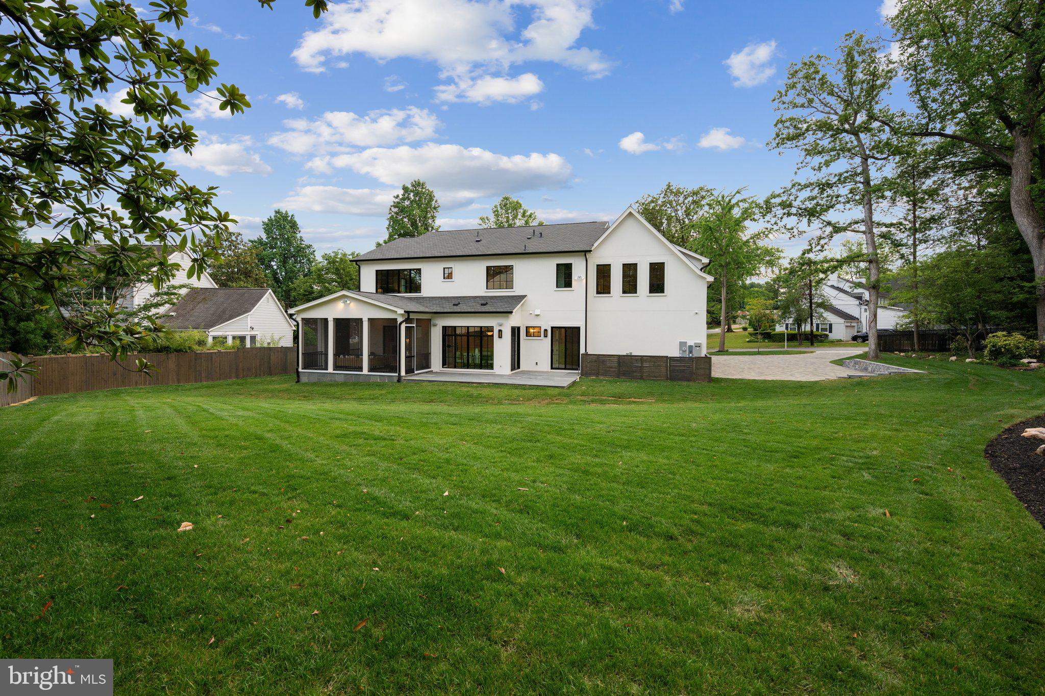 EDGEMOOR - Residential