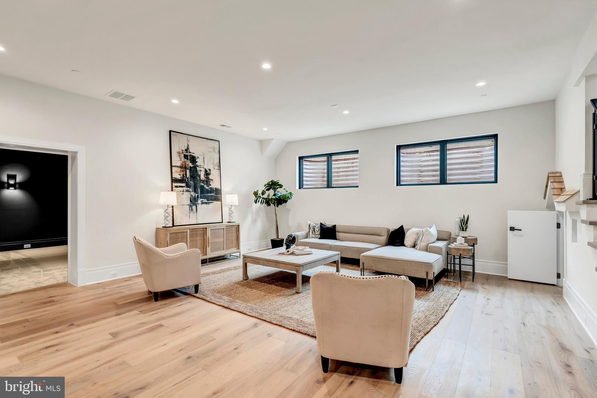 EDGEMOOR - Residential