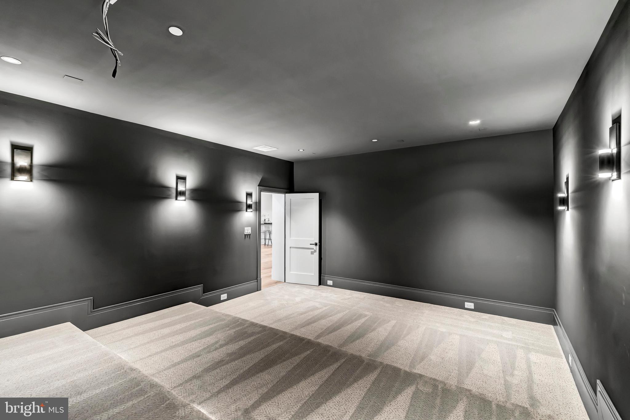 EDGEMOOR - Residential