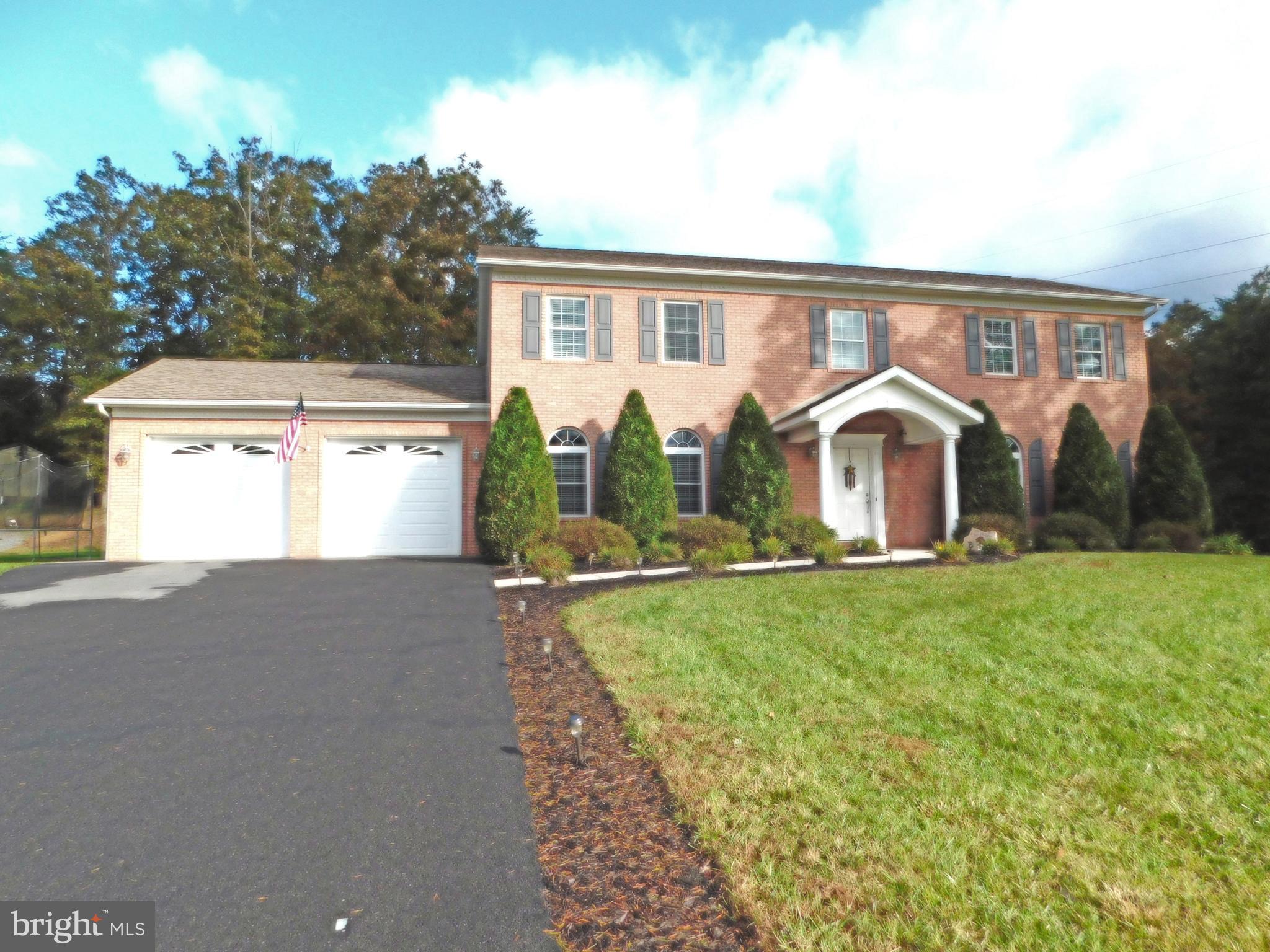 LAKEWOOD - Residential