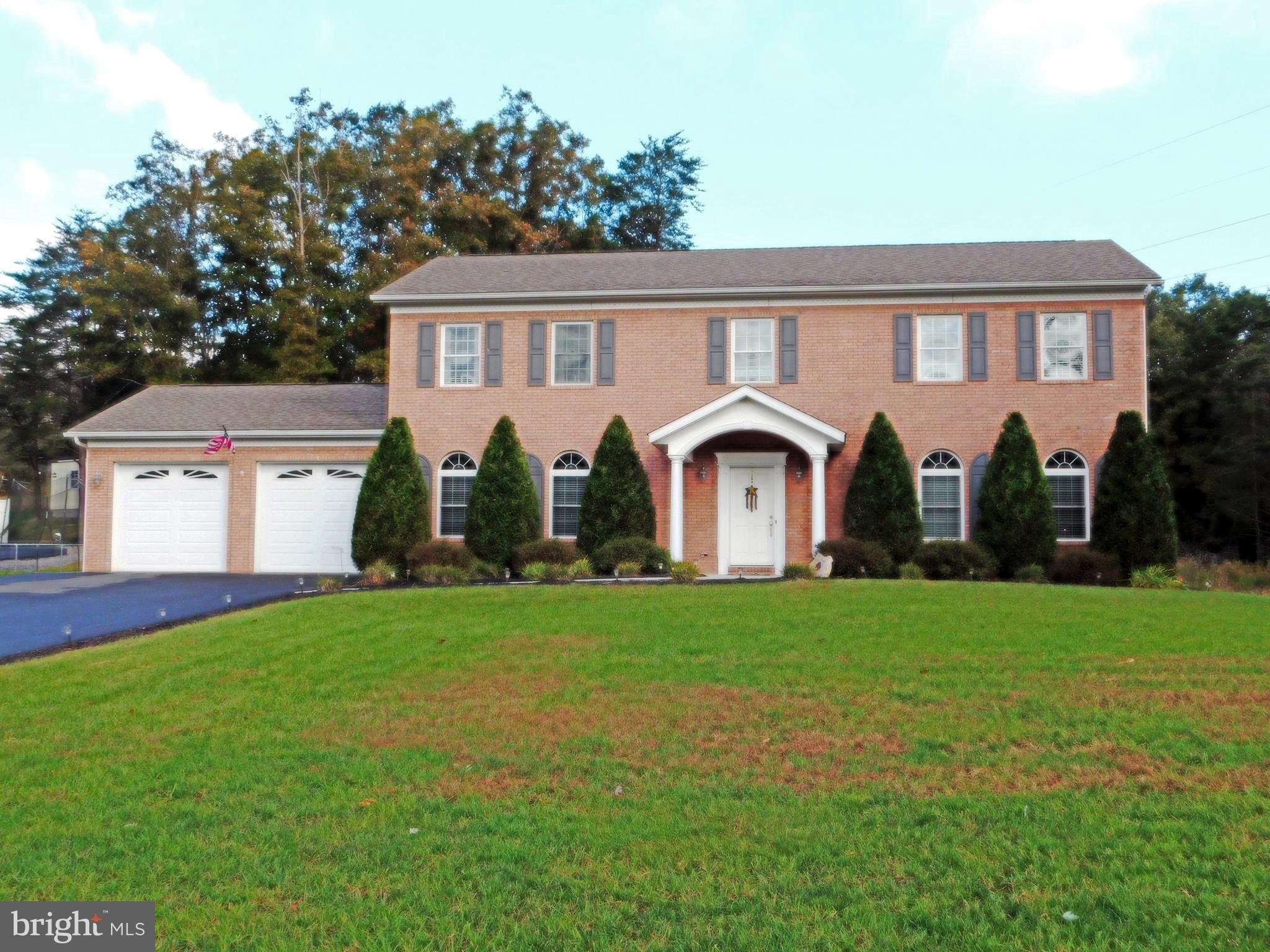 LAKEWOOD - Residential