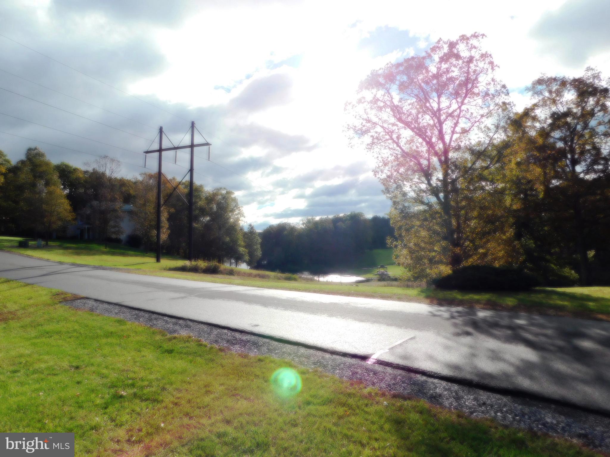 LAKEWOOD - Residential