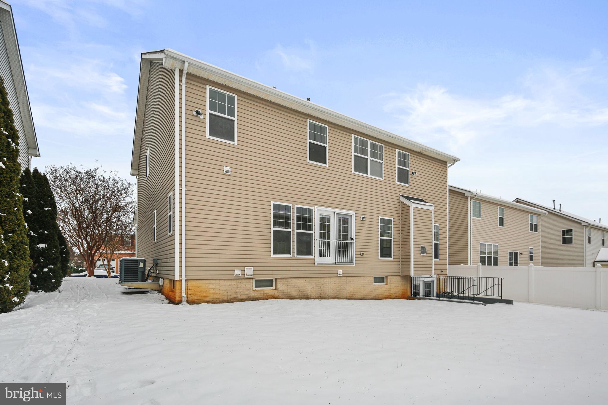 ROLLING OAKS II - Residential