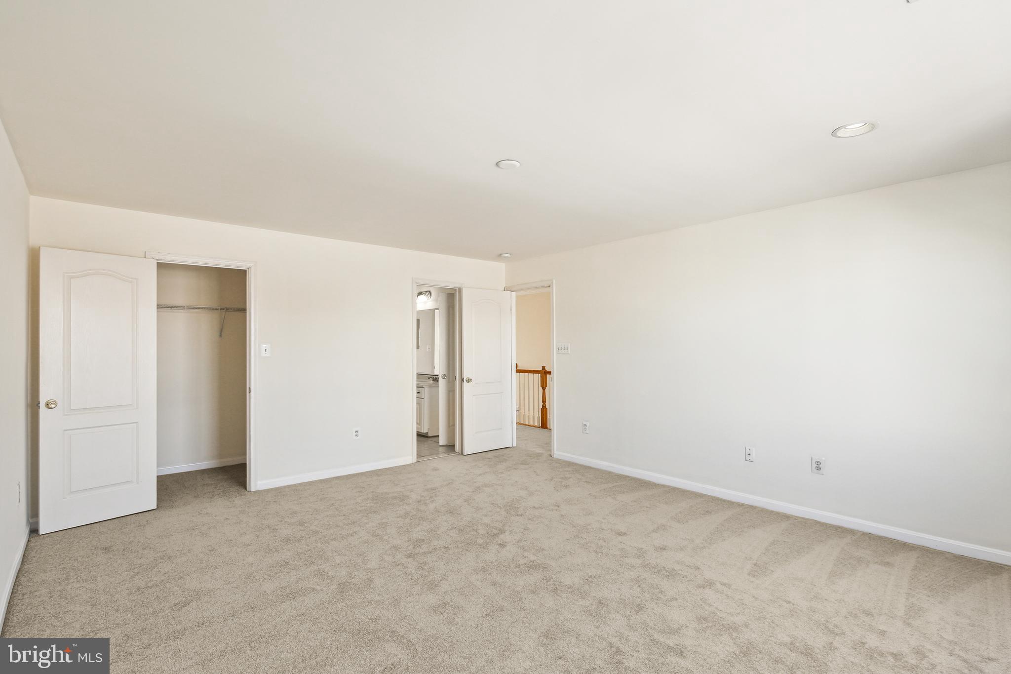 ROLLING OAKS II - Residential