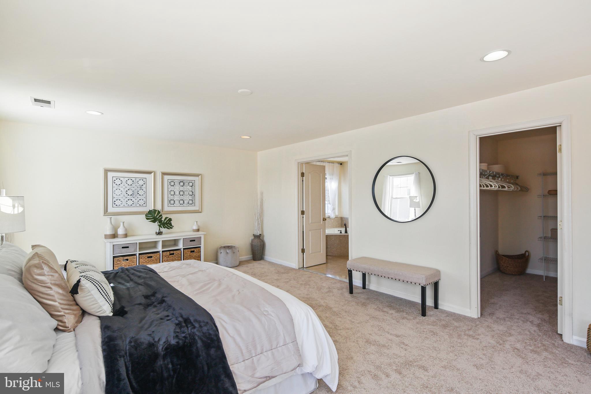 ROLLING OAKS II - Residential