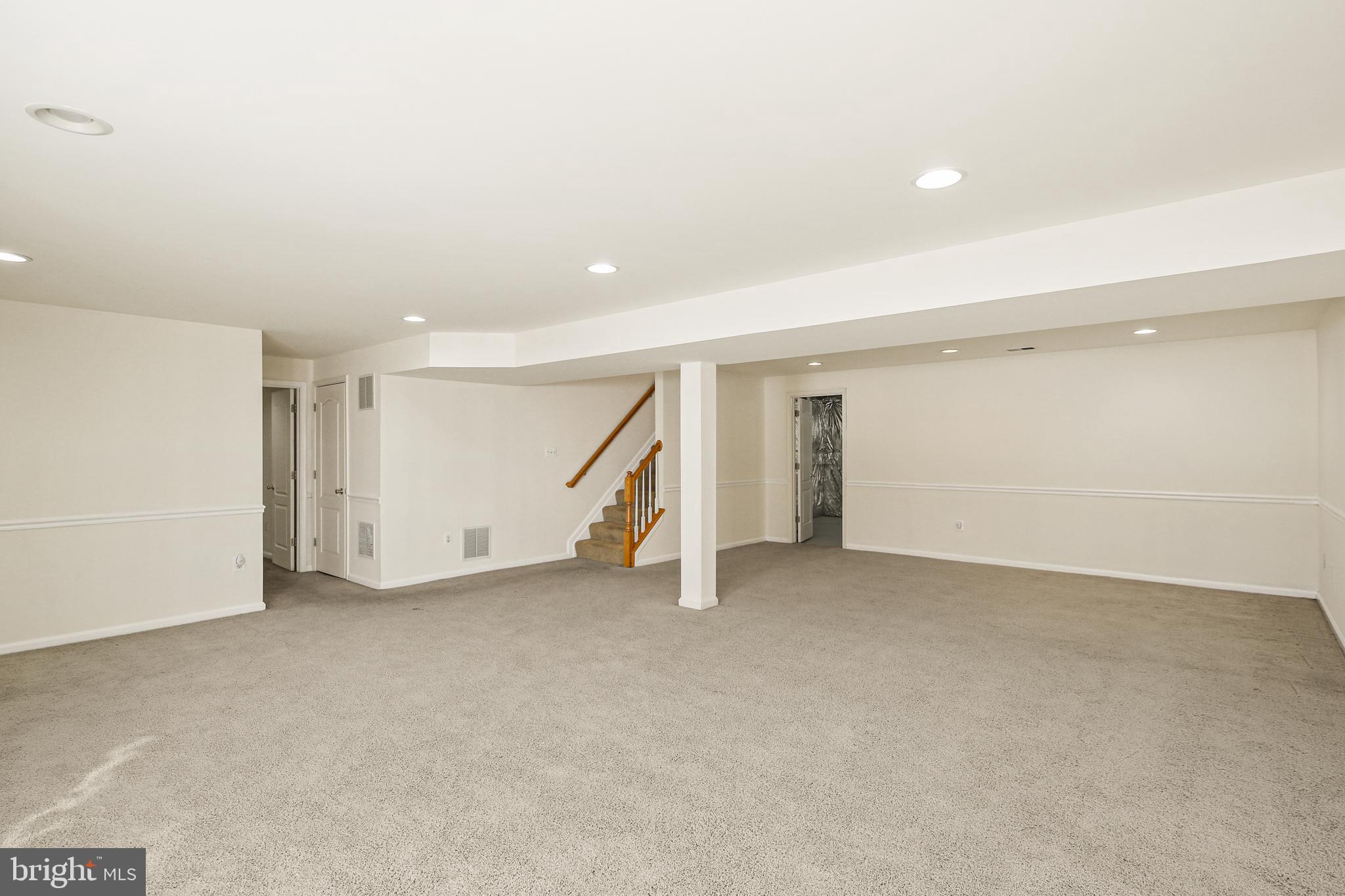 ROLLING OAKS II - Residential