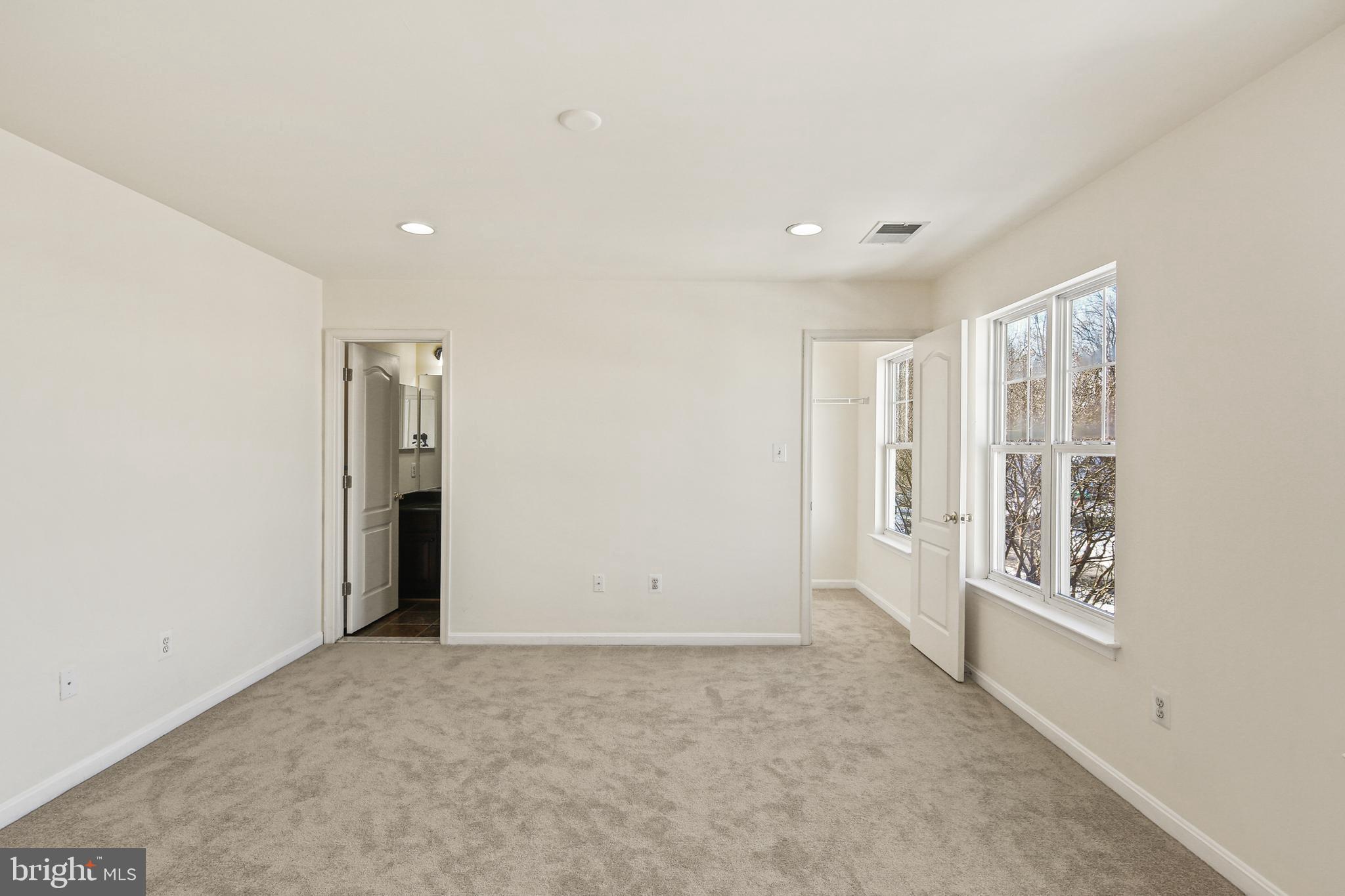 ROLLING OAKS II - Residential