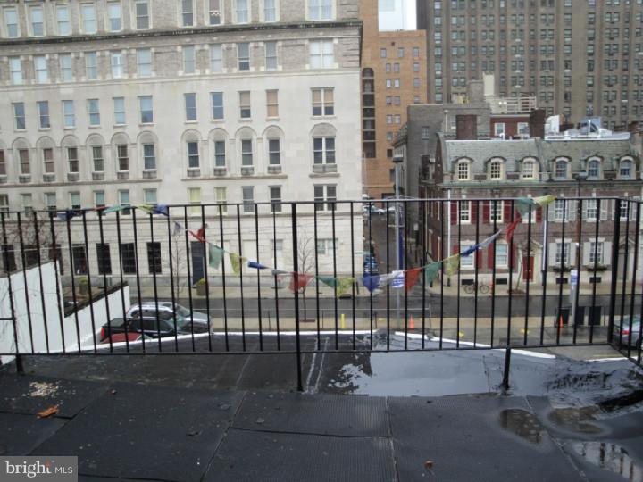 RITTENHOUSE SQUARE - Residential Lease