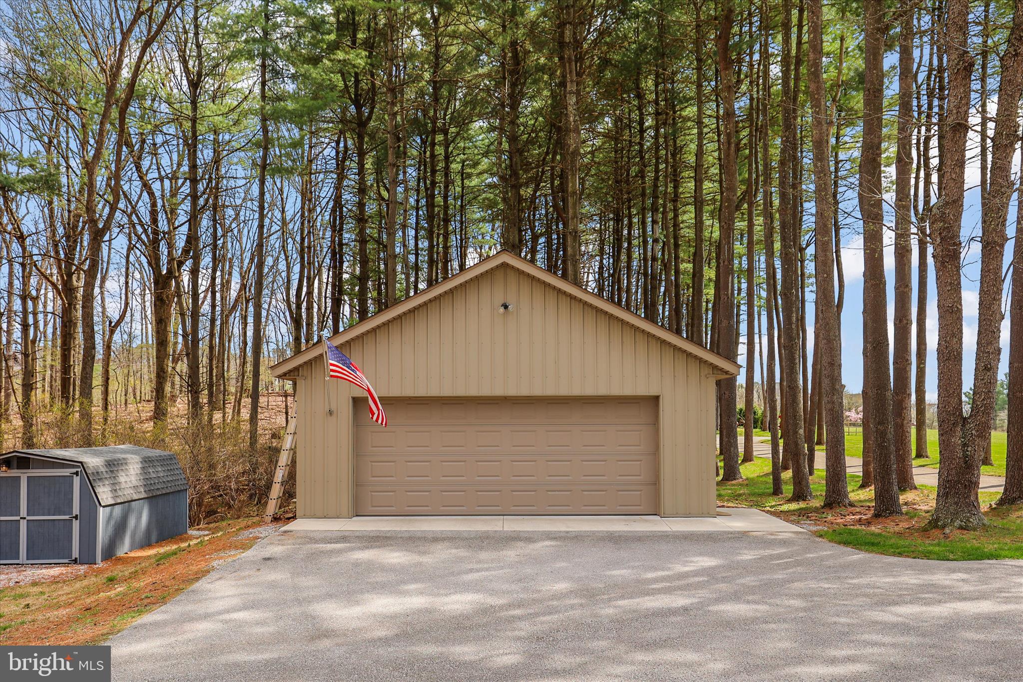 PIGEON HILLS - Residential