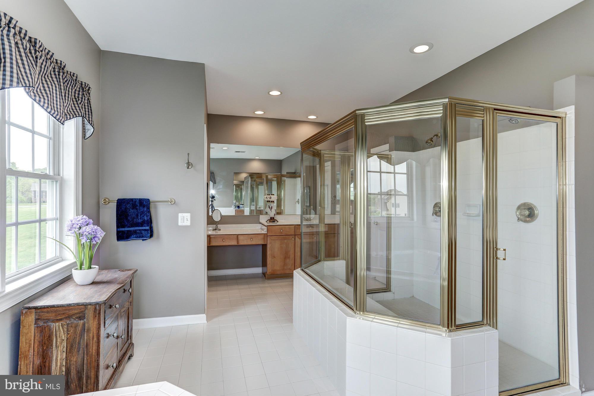 WATERFORD - Residential