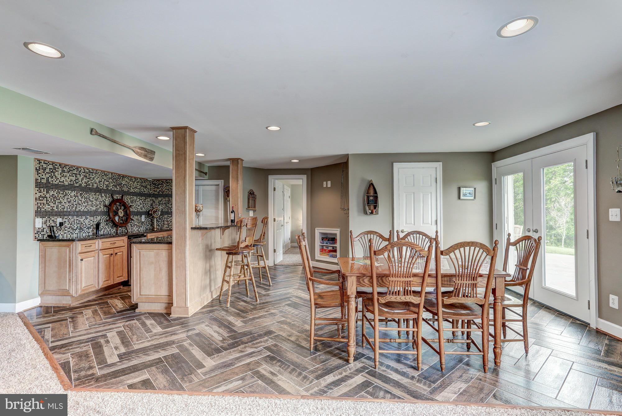 WATERFORD - Residential