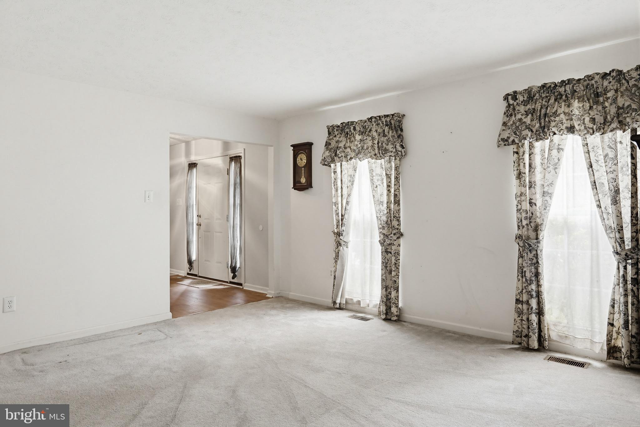 DIAMOND HILLS - Residential