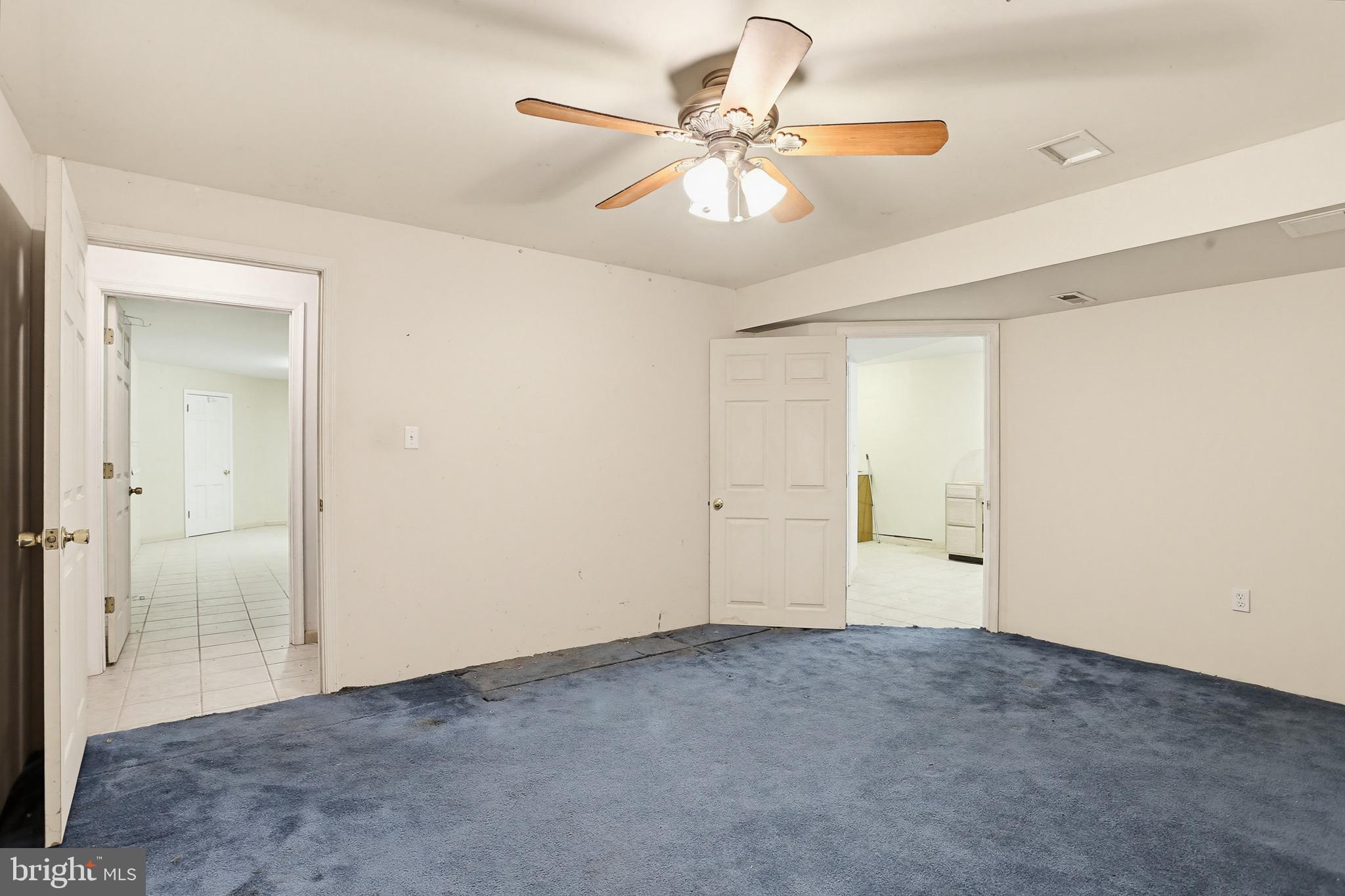 DIAMOND HILLS - Residential