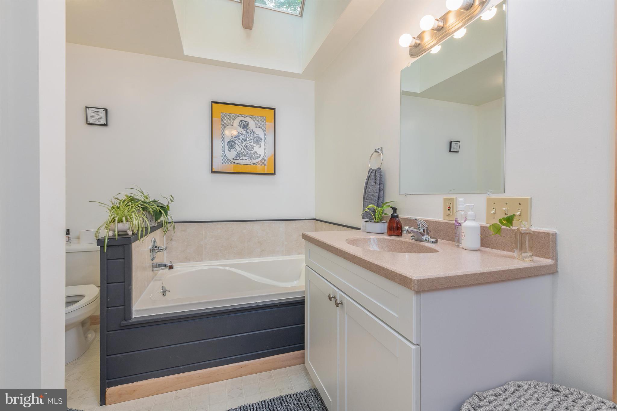 COOLFONT MOUNTAINSIDE - Residential