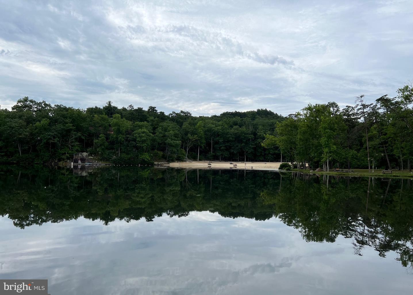 COOLFONT MOUNTAINSIDE - Residential