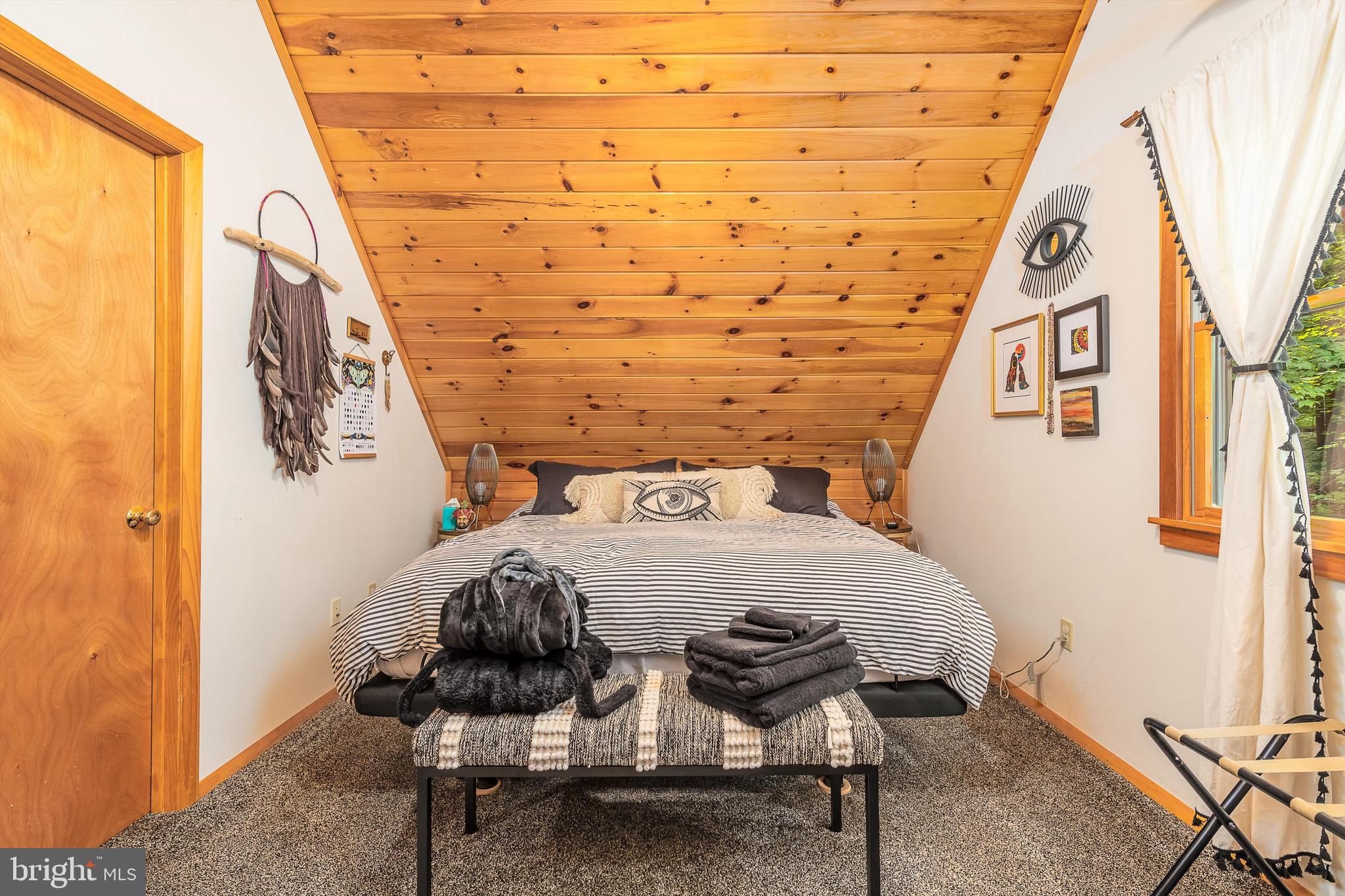 COOLFONT MOUNTAINSIDE - Residential