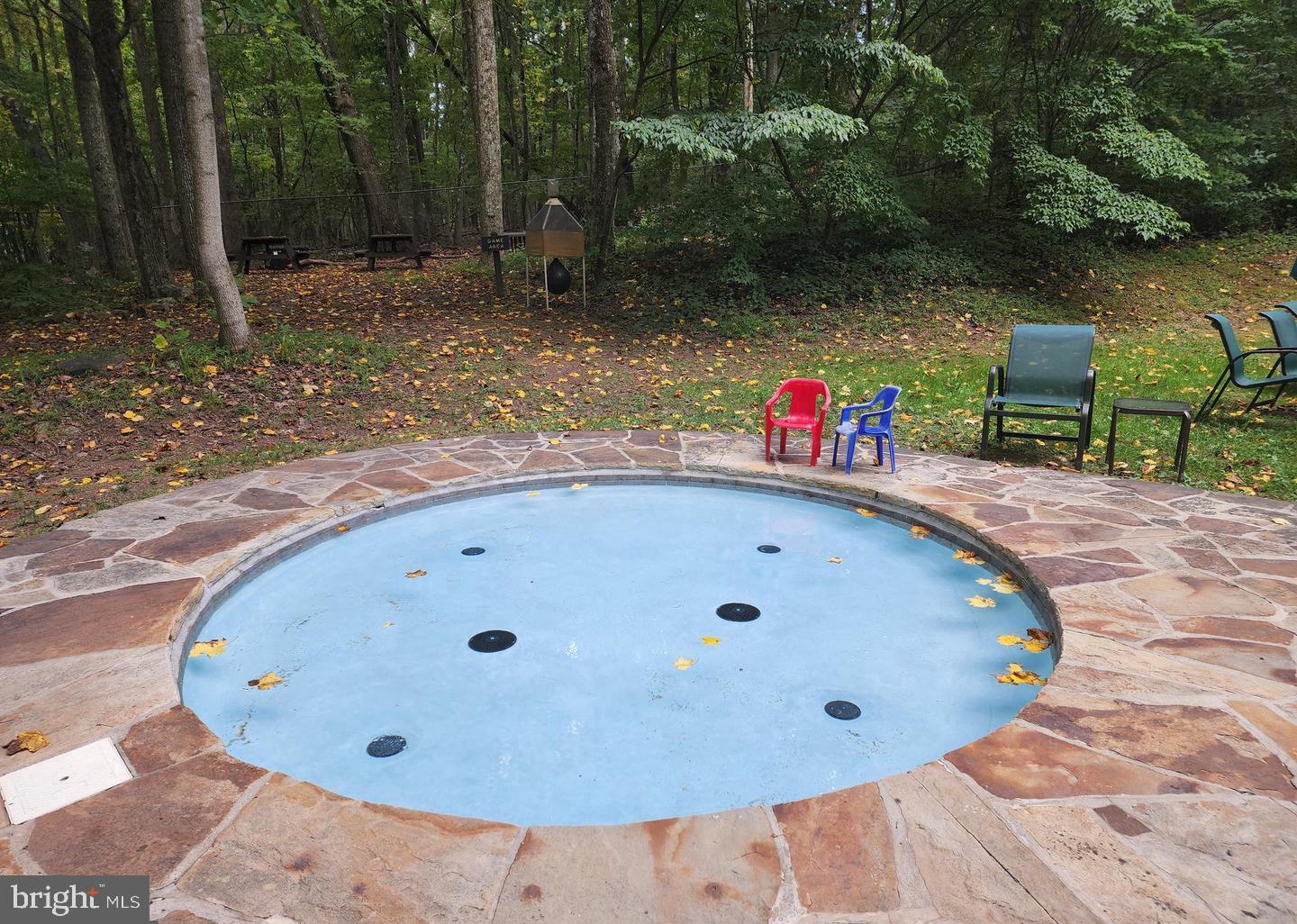 COOLFONT MOUNTAINSIDE - Residential