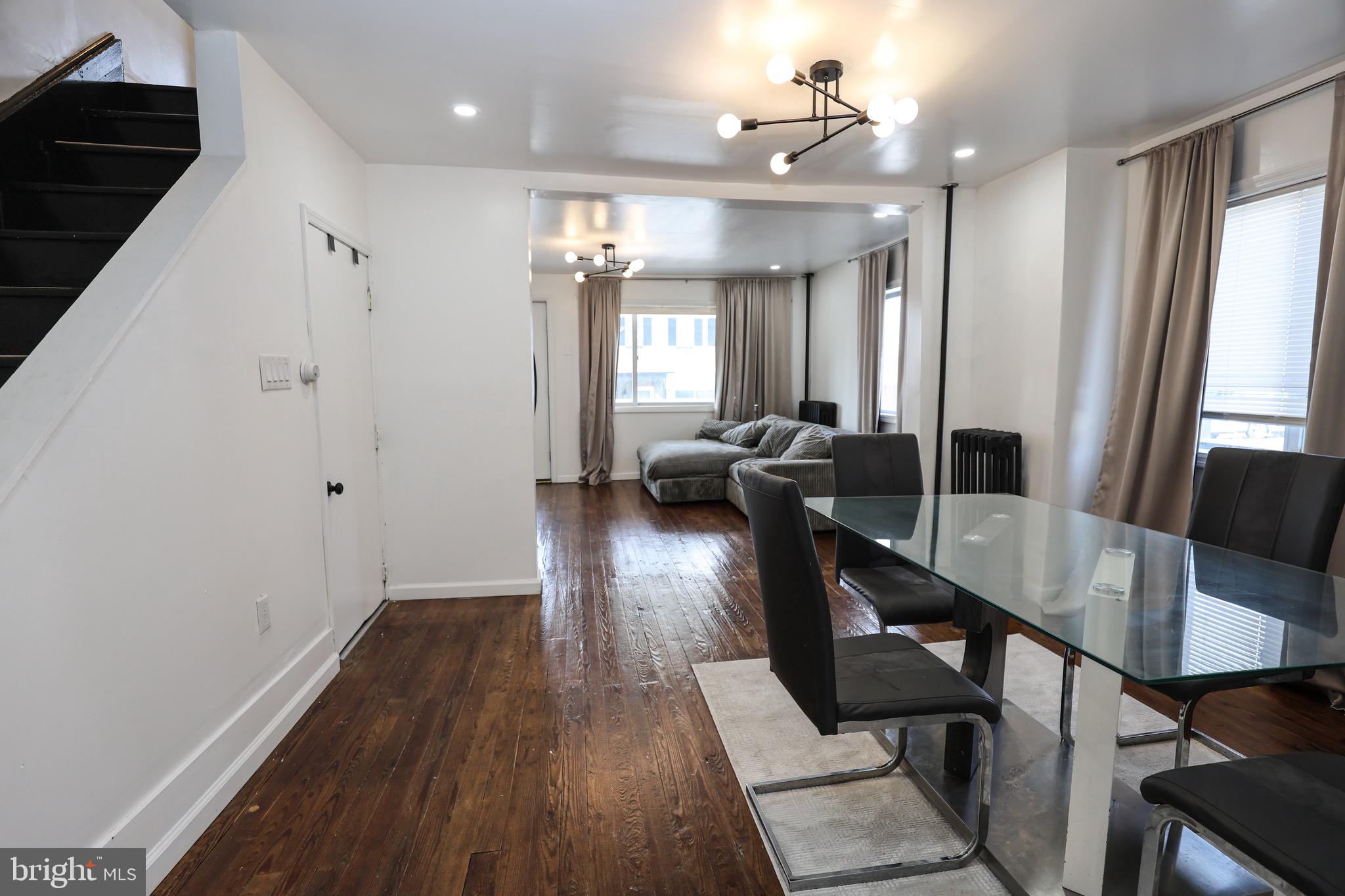 FOUNTAIN SPRINGS - Residential