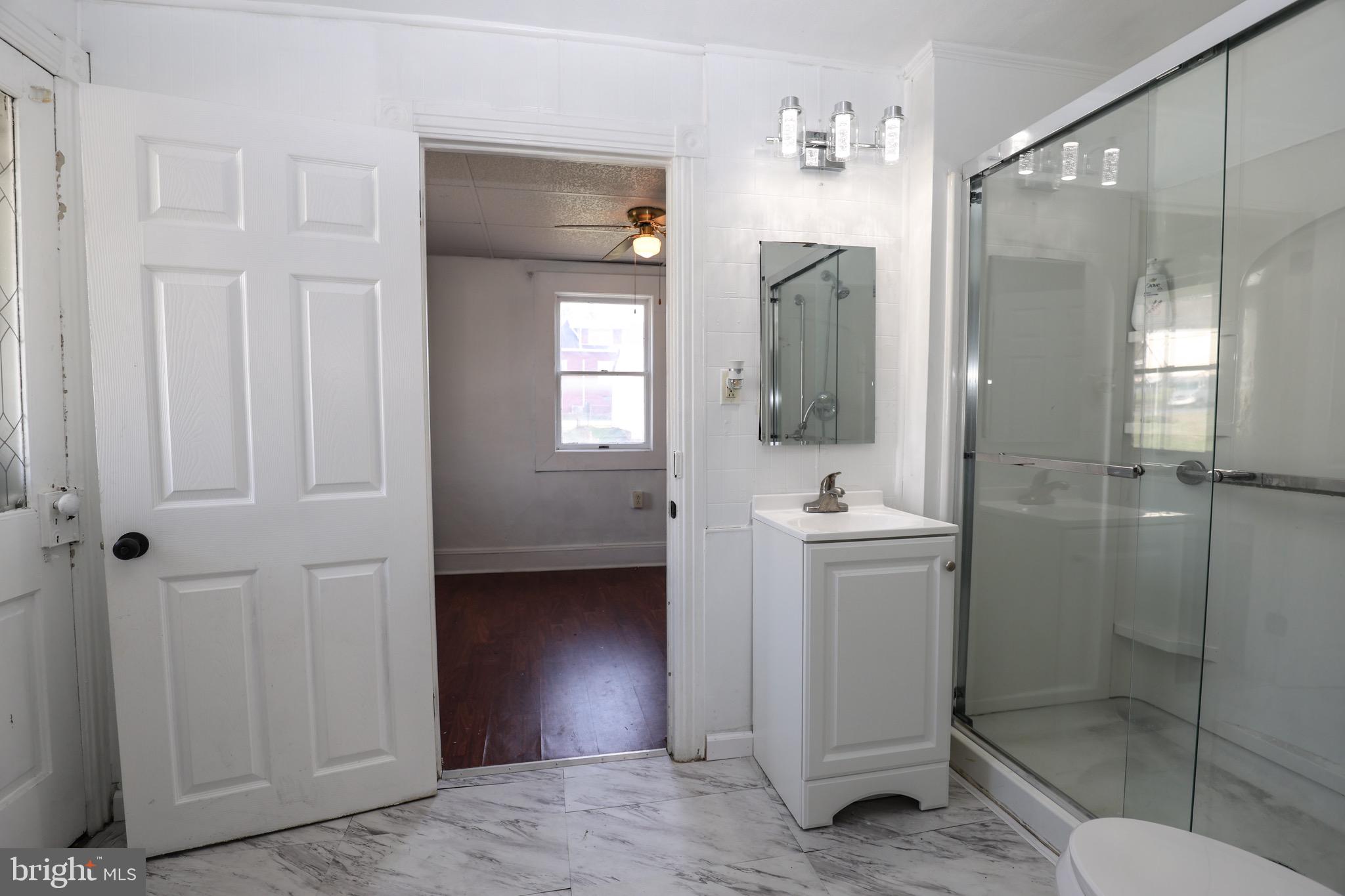 FOUNTAIN SPRINGS - Residential