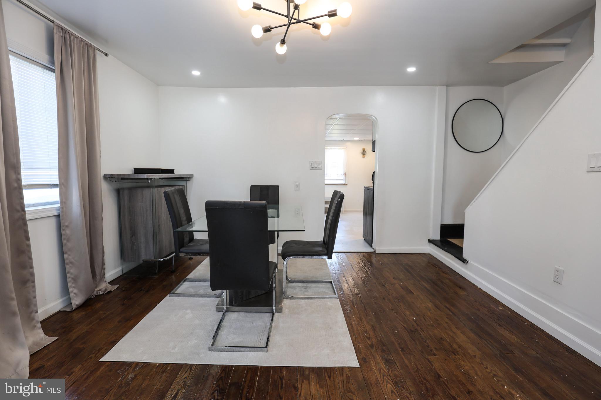 FOUNTAIN SPRINGS - Residential