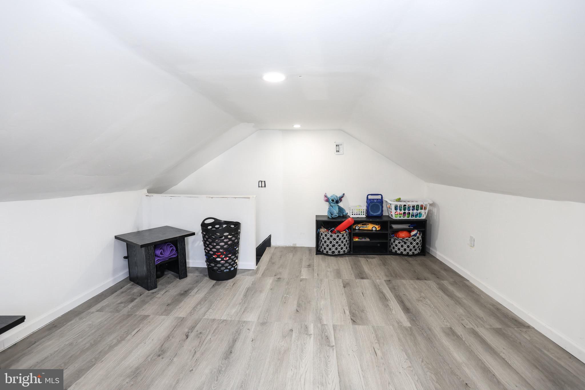 FOUNTAIN SPRINGS - Residential