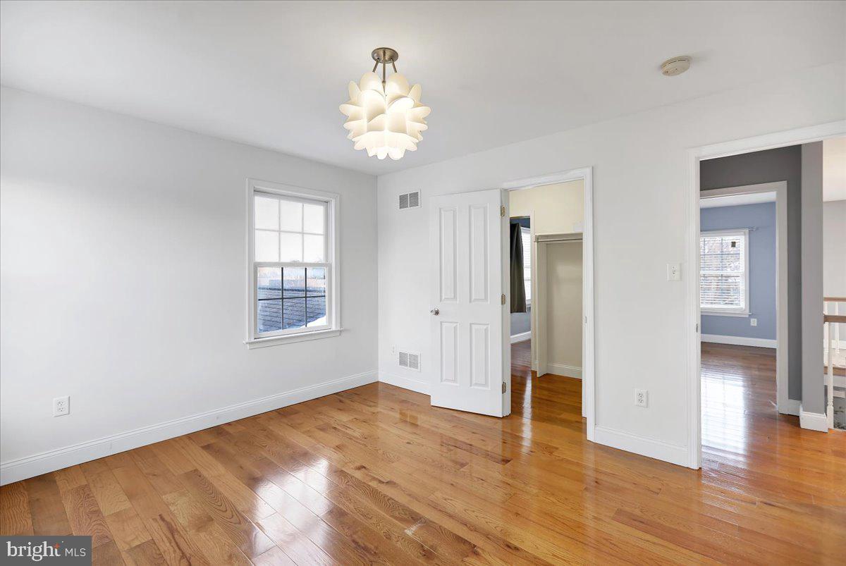 WEST LAWN - Residential