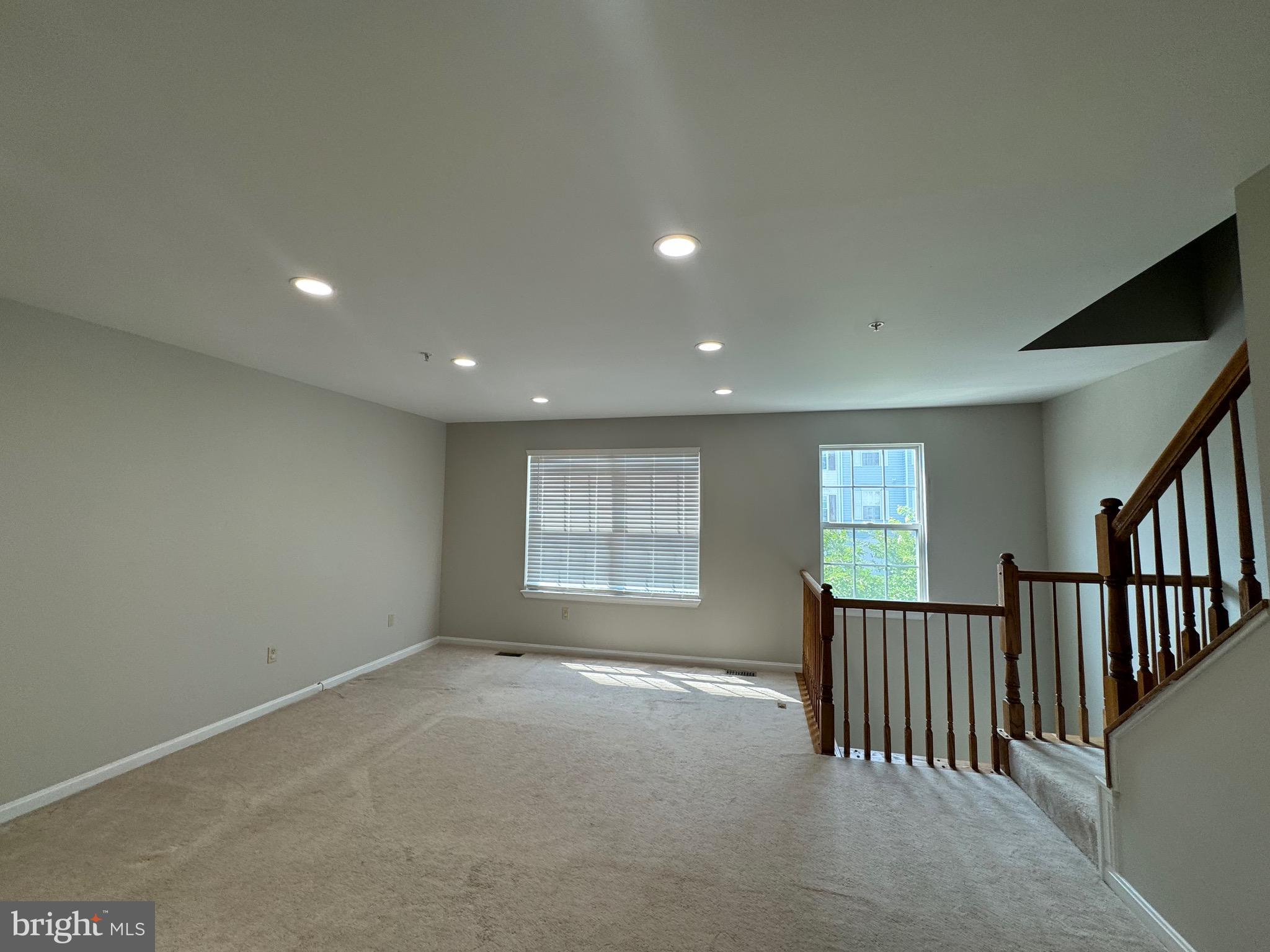 COLUMBIA PARK - Residential Lease