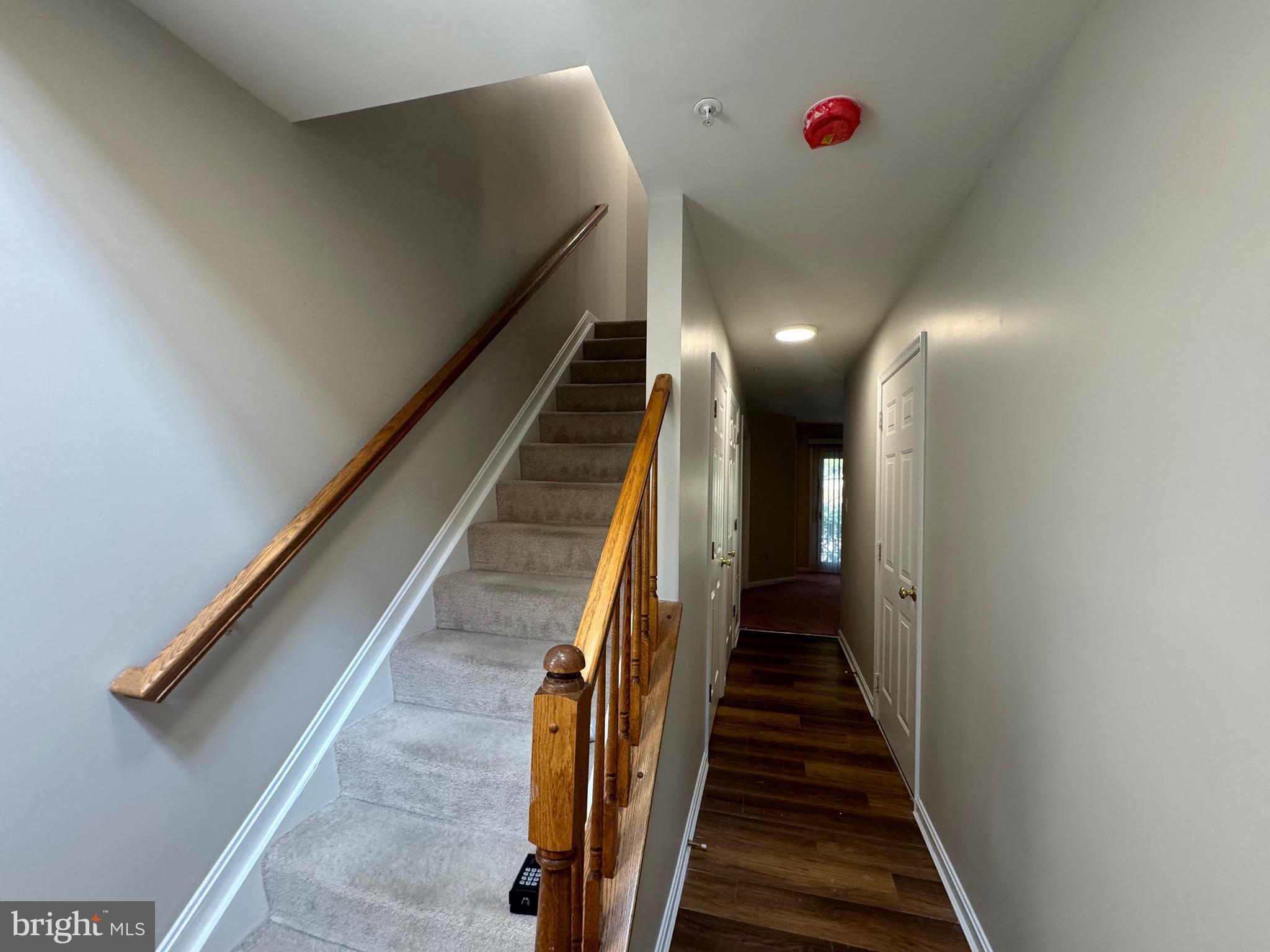 COLUMBIA PARK - Residential Lease