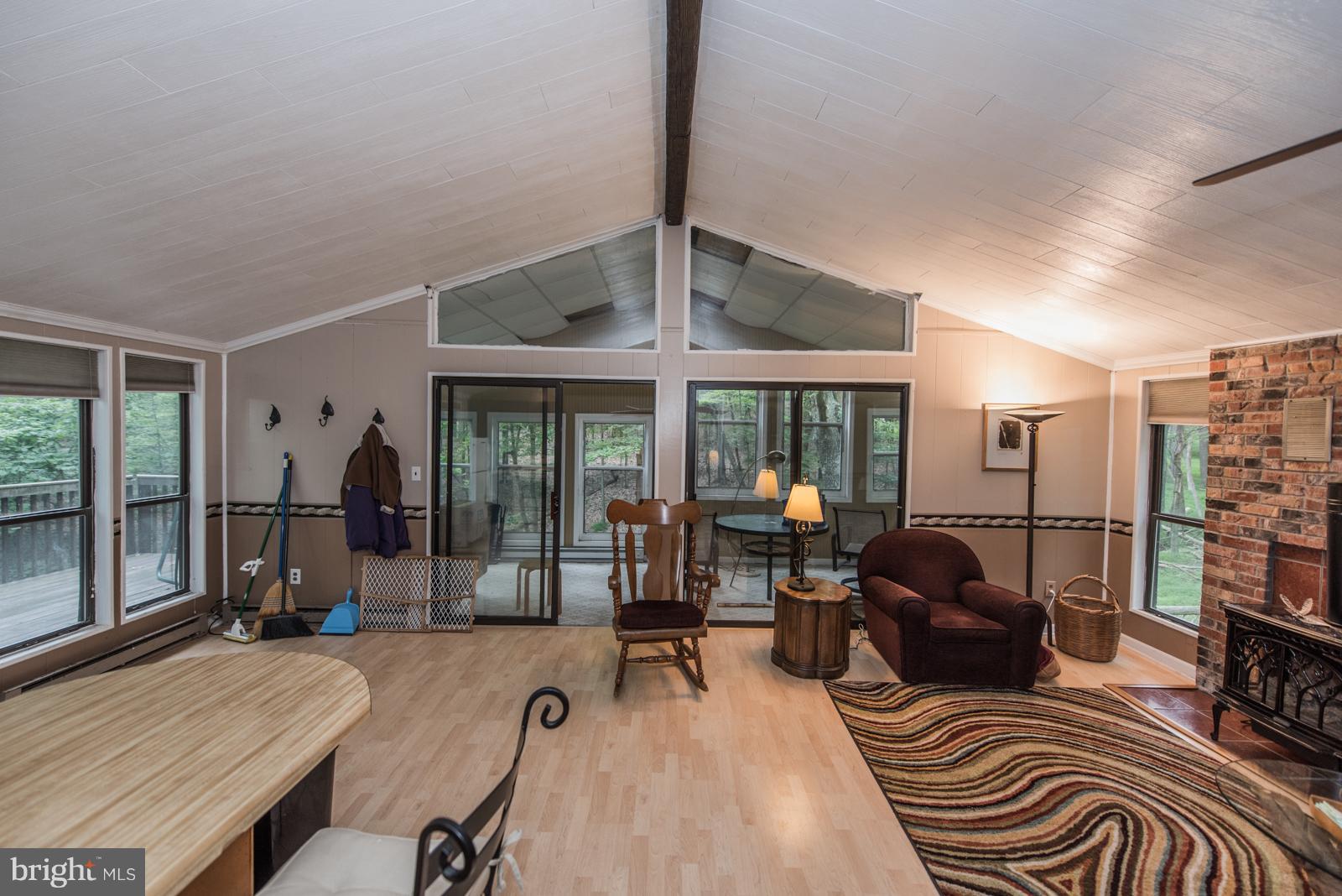 THE WOODS - Residential