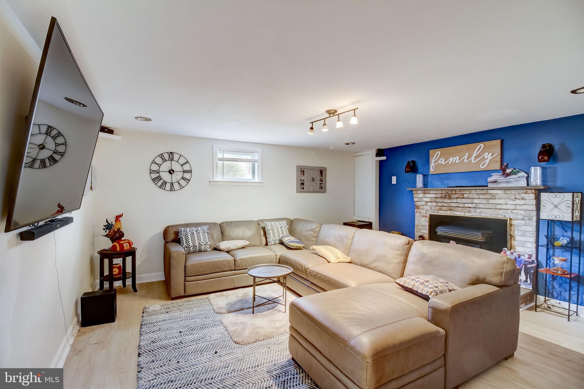 BELLEVUE ESTATES - Residential