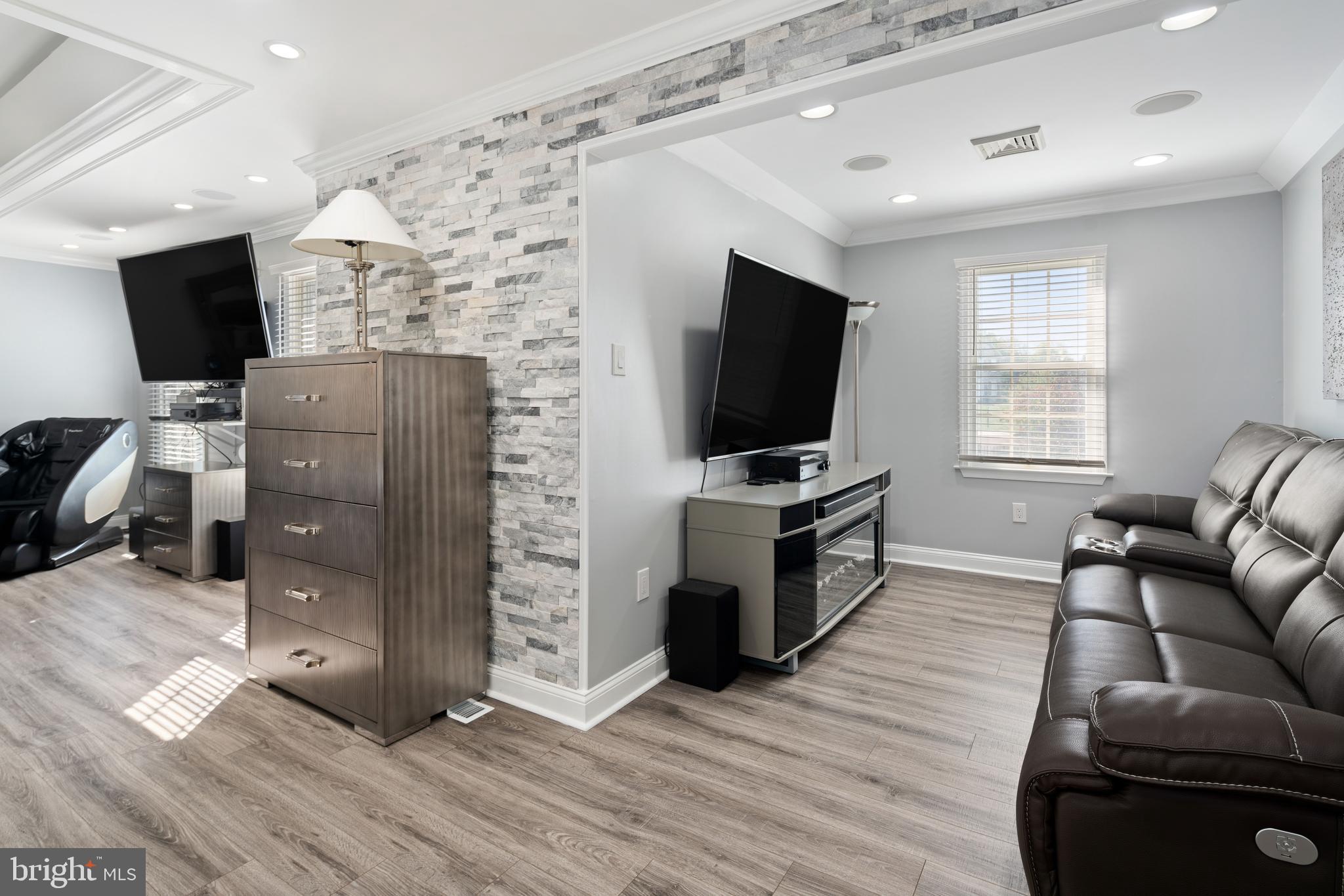 PENNINGTON RESERVE - Residential