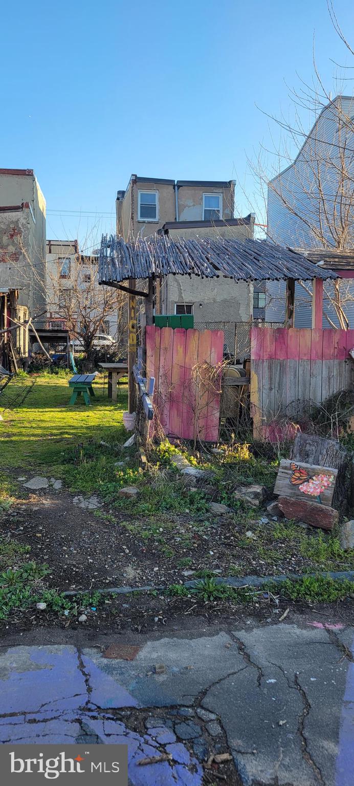 OLDE KENSINGTON - Land