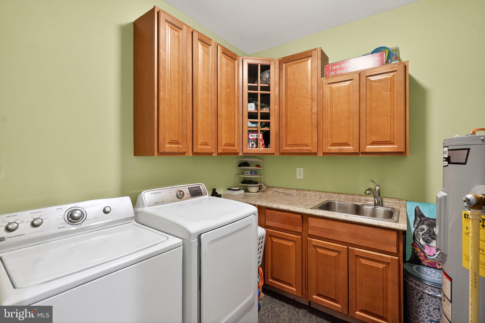 SELBY ON THE BAY - Residential