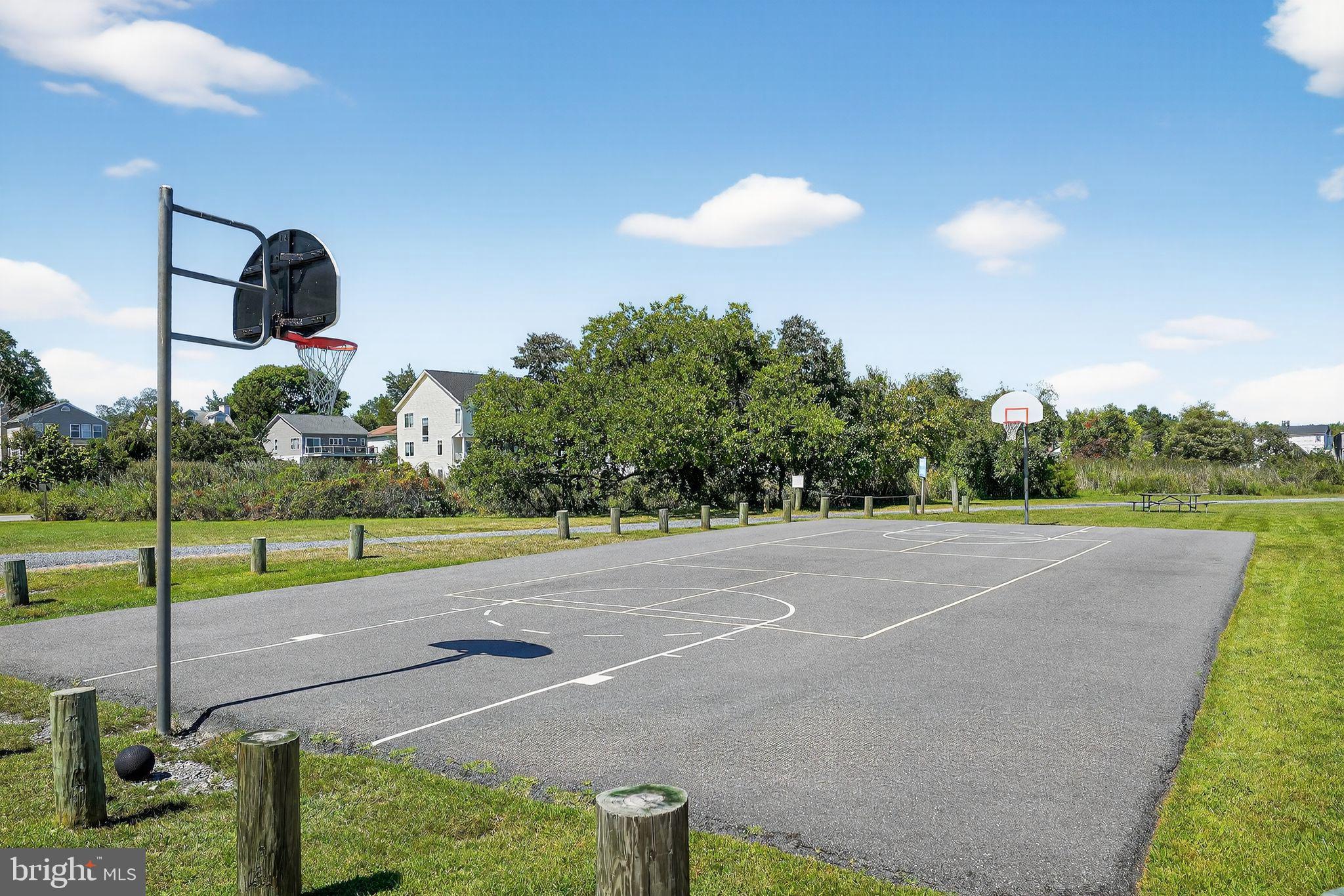 SELBY ON THE BAY - Residential