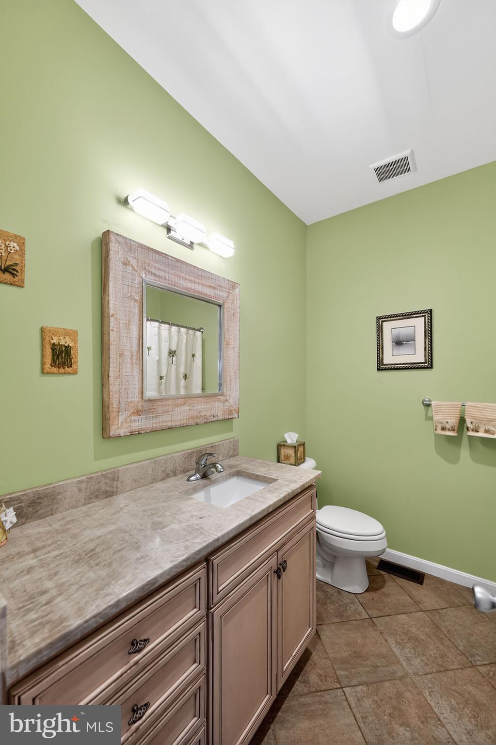 SELBY ON THE BAY - Residential