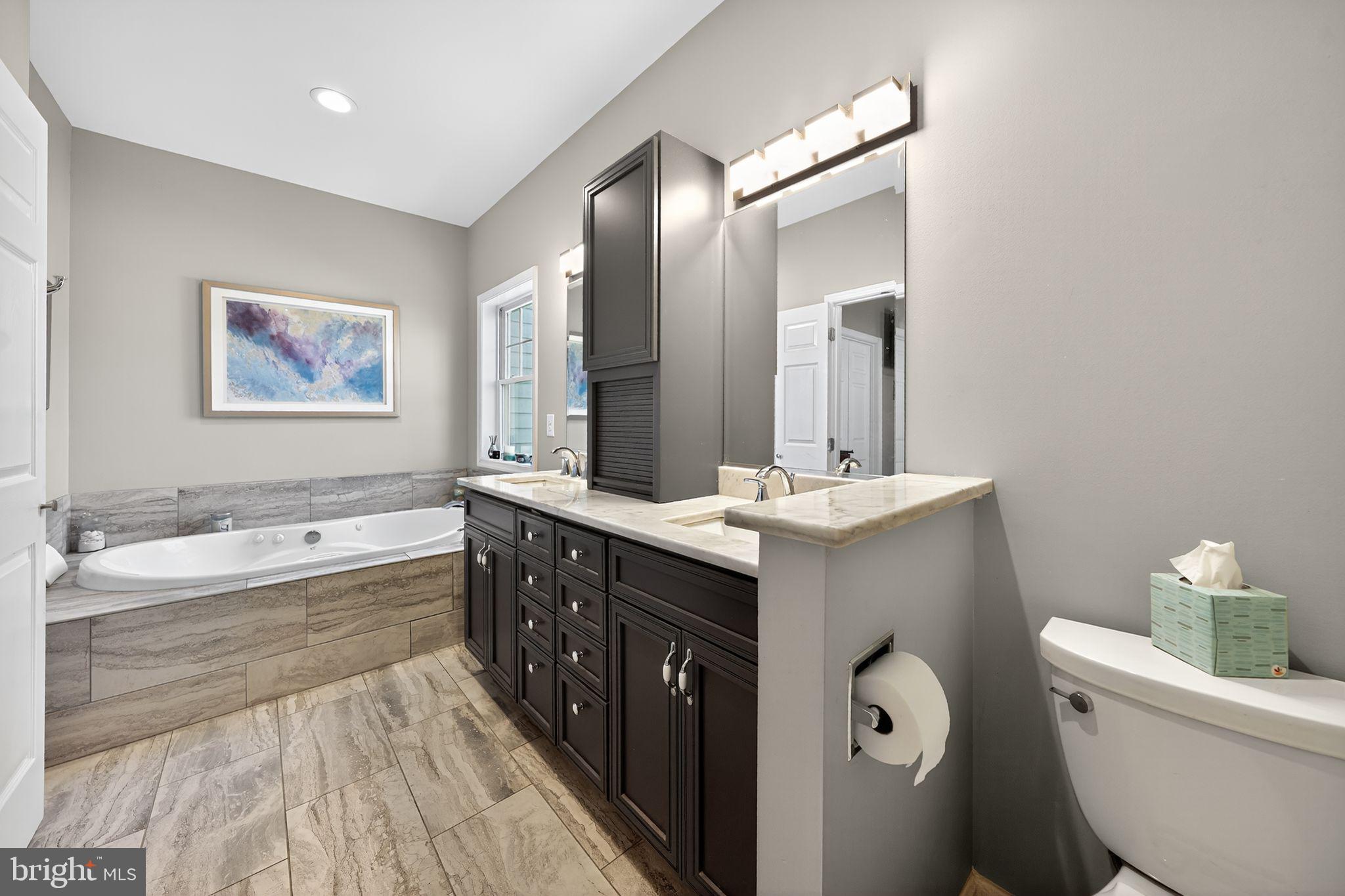 SELBY ON THE BAY - Residential