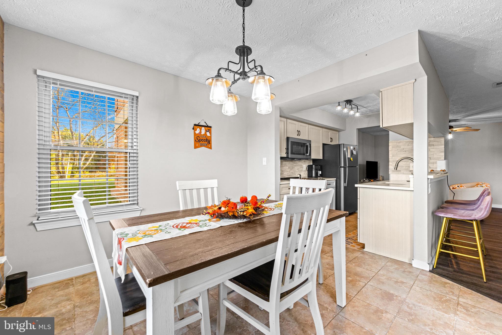 POND CONDOMINIUMS - Residential