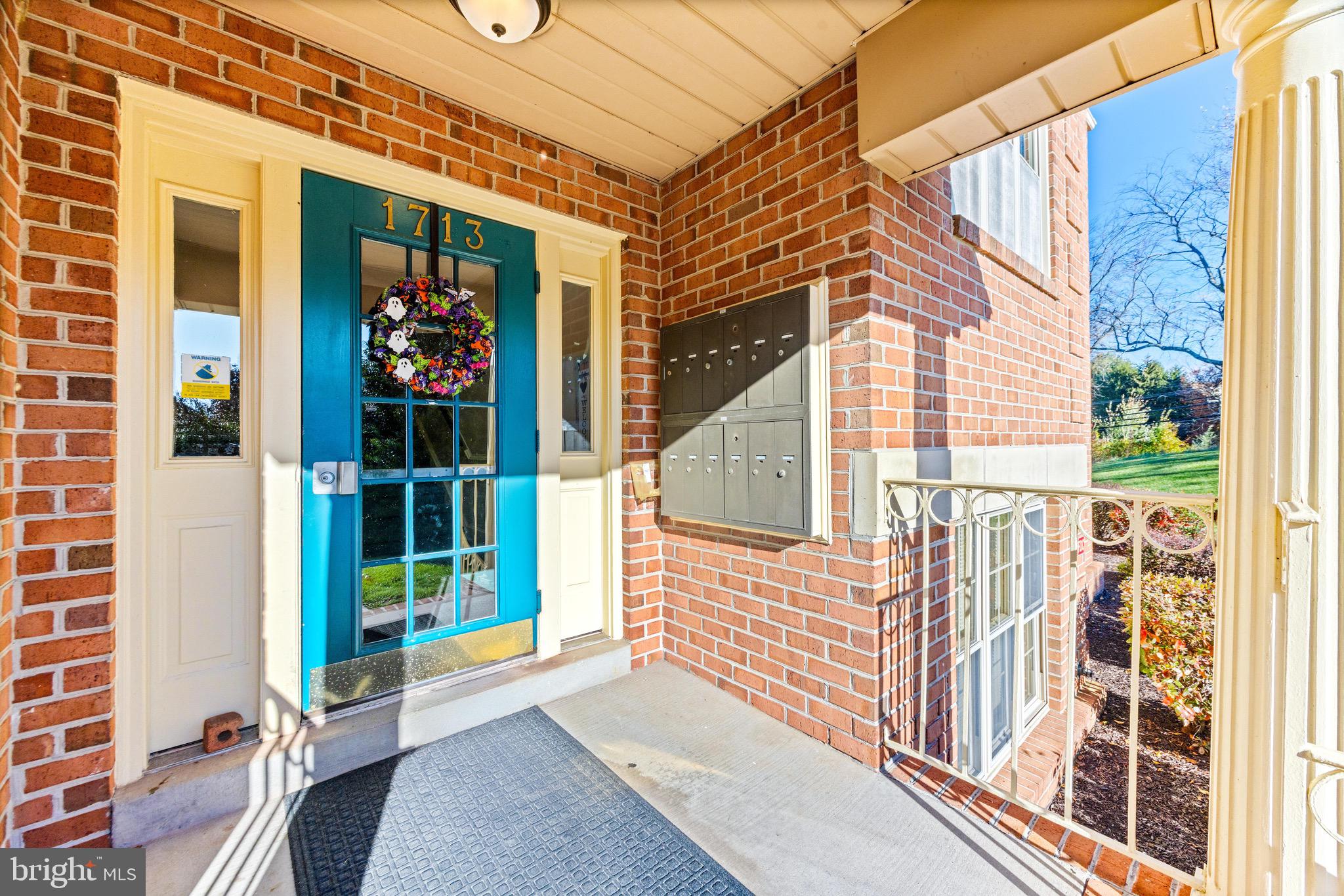 1713 LANDMARK DRIVE 1L