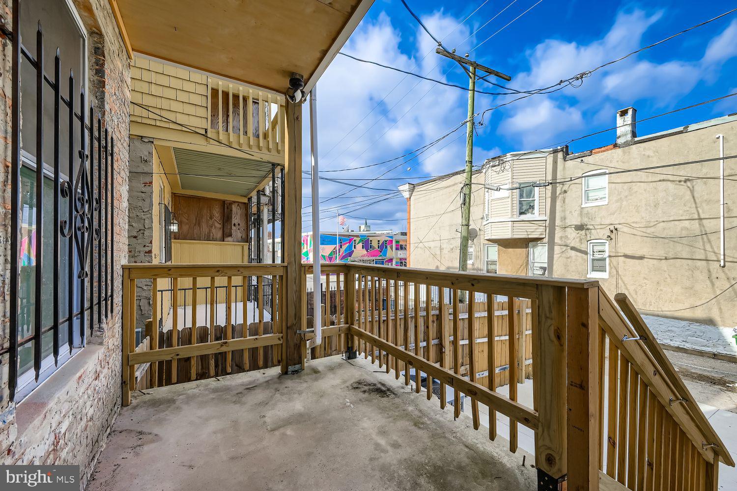 EAST BALTIMORE MIDWAY - Residential