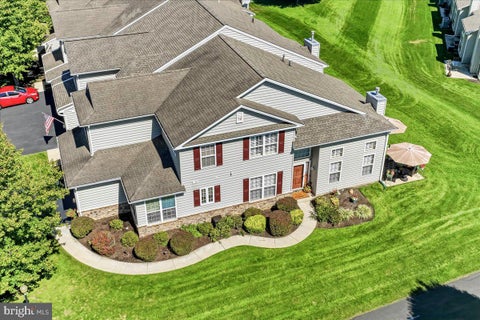 Townhouse For Sale - 1534 Lexington Way<br/> Berks County, MORGANTOWN, PA 19543